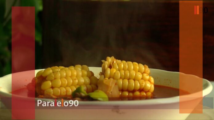 A comer Chilposo de haba en Perote