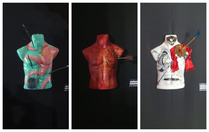 A través del arte, dan nuevo significado al torso de San Sebastián
