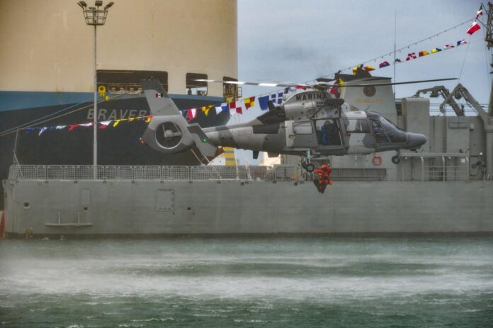 Veracruz, sede del día de la Marina con desfile naval