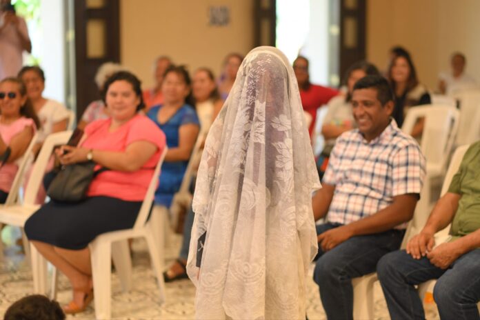Niños reviven leyendas mexicanas en Coatzacoalcos; buscan rescatar la tradición oral